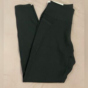 Uniqlo AIRism soft uv protection pocket leggings